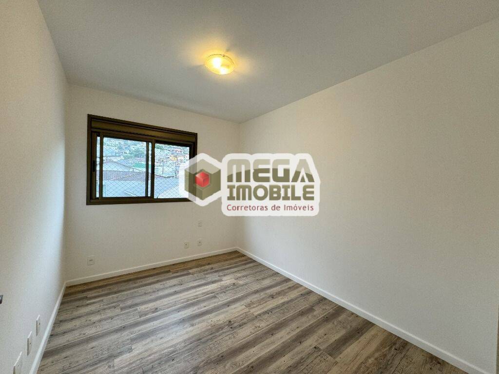 Apartamento à venda com 3 quartos, 93m² - Foto 13