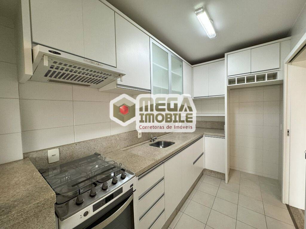 Apartamento à venda com 3 quartos, 93m² - Foto 4