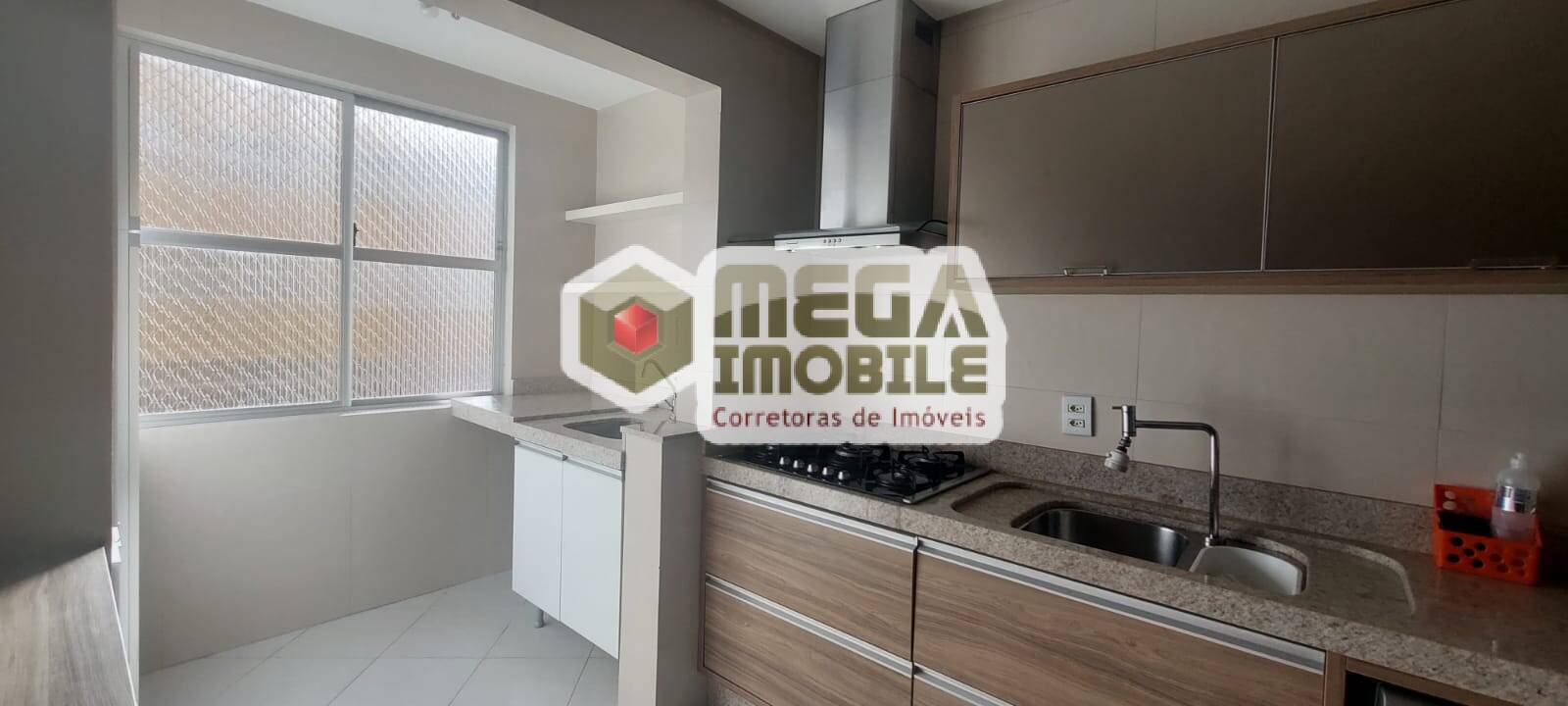 Apartamento à venda com 3 quartos, 85m² - Foto 4