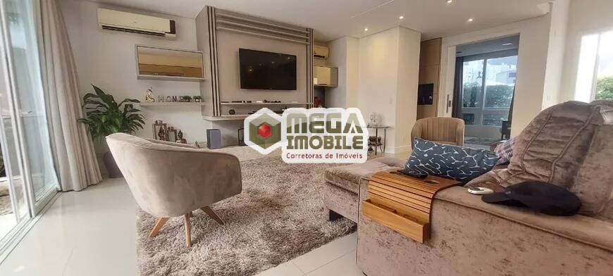 Casa à venda com 4 quartos, 350m² - Foto 6