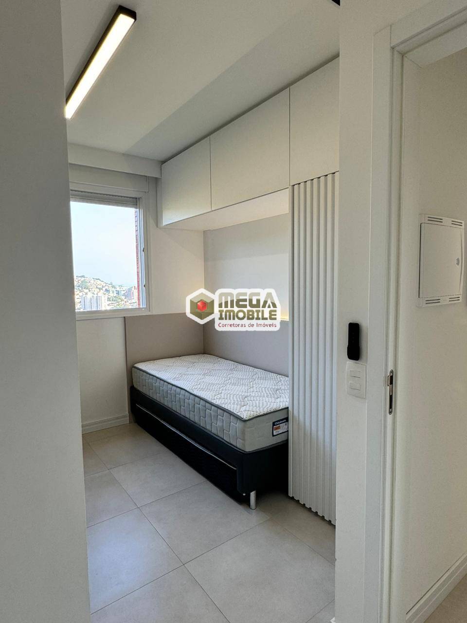 Apartamento para alugar com 2 quartos, 69m² - Foto 3