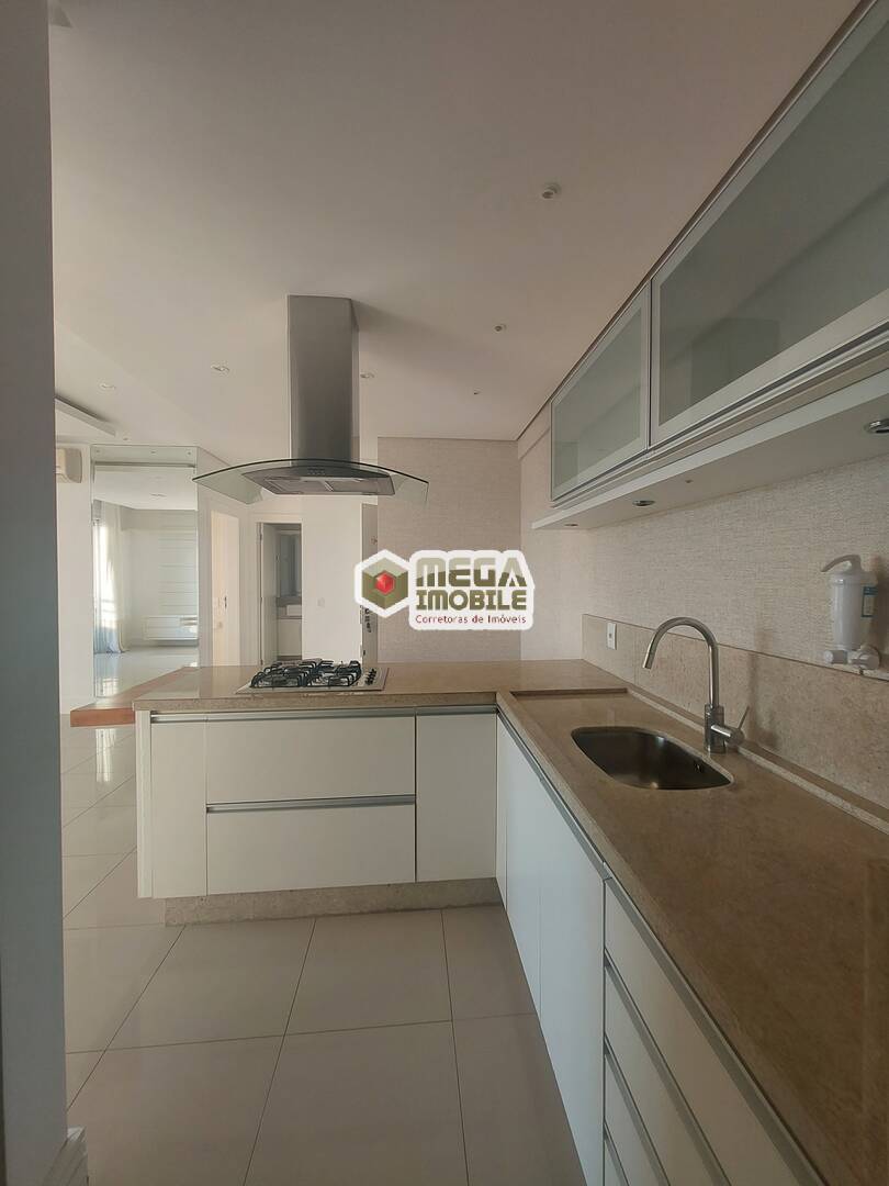 Apartamento à venda com 2 quartos, 70m² - Foto 50