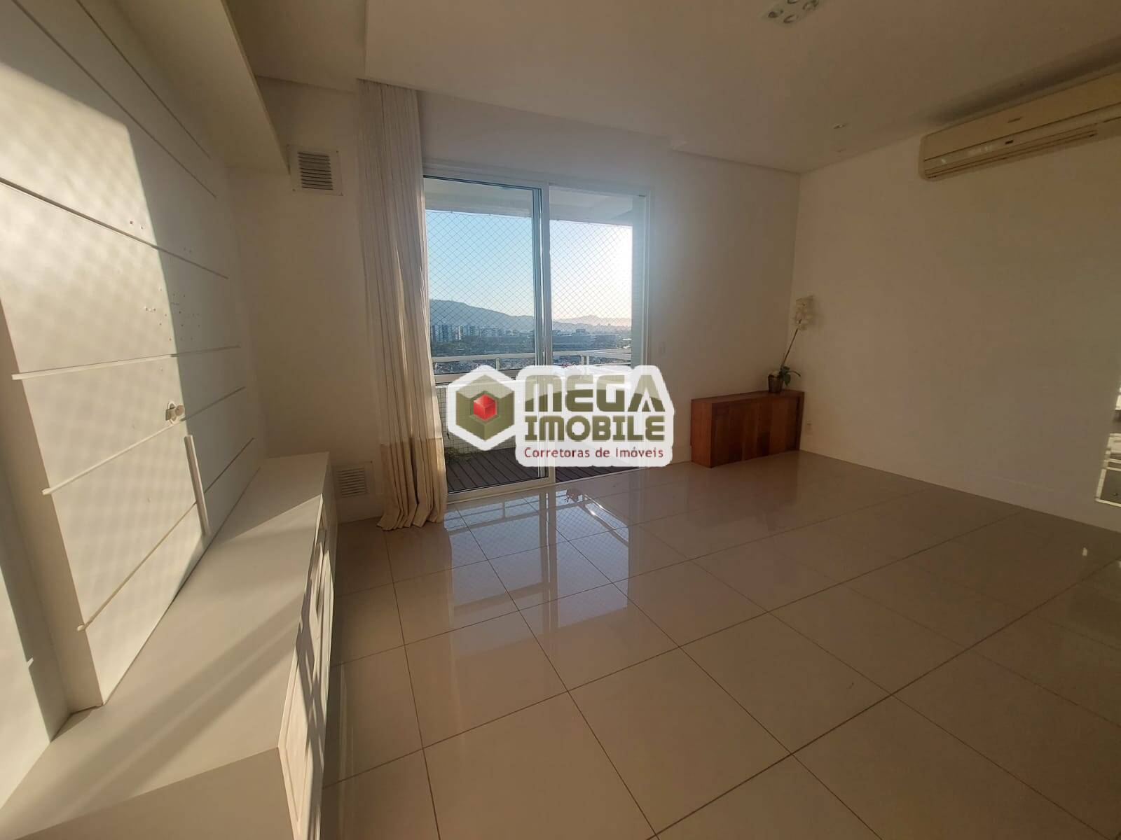 Apartamento à venda com 2 quartos, 70m² - Foto 52