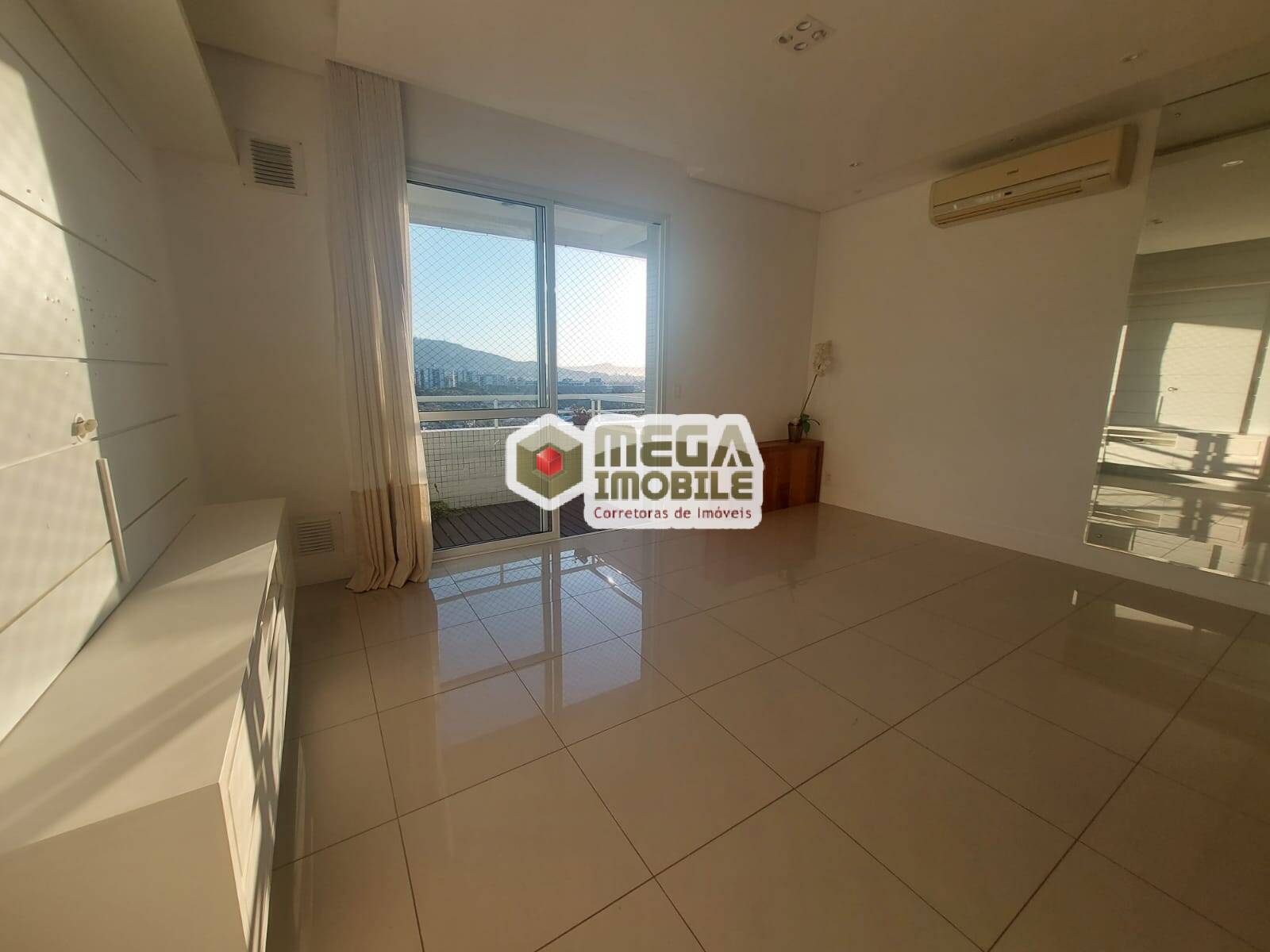 Apartamento à venda com 2 quartos, 70m² - Foto 61