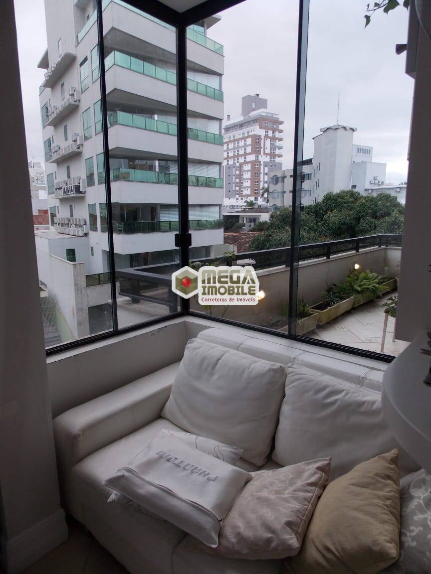 Apartamento à venda com 4 quartos, 271m² - Foto 10