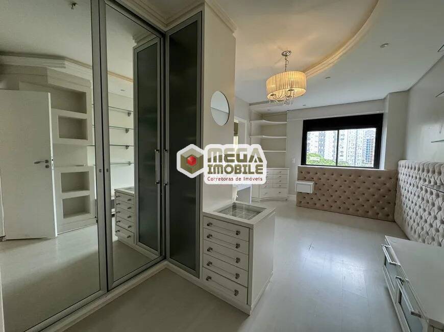 Apartamento à venda com 4 quartos, 271m² - Foto 34