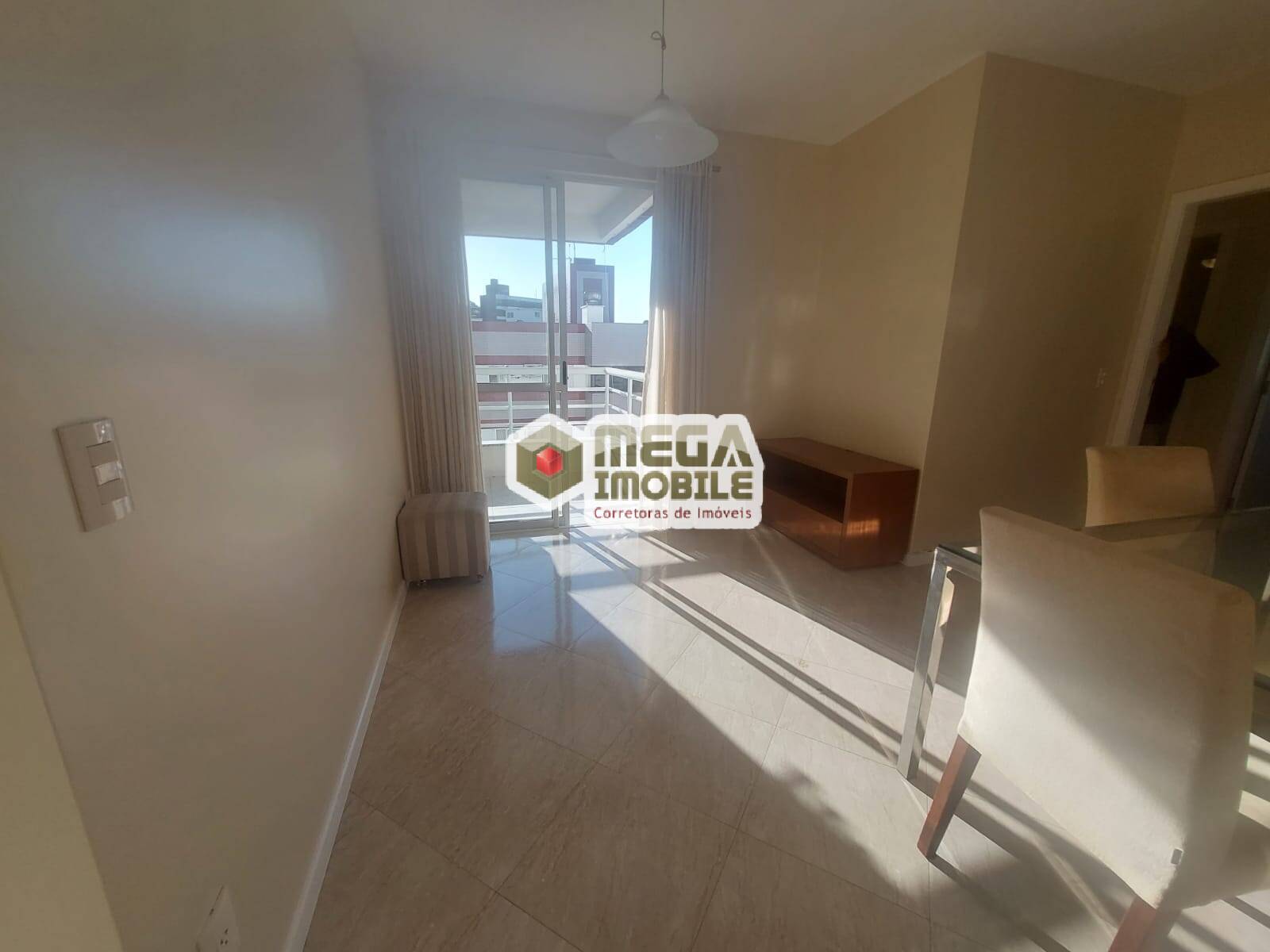 Apartamento à venda com 2 quartos, 70m² - Foto 48