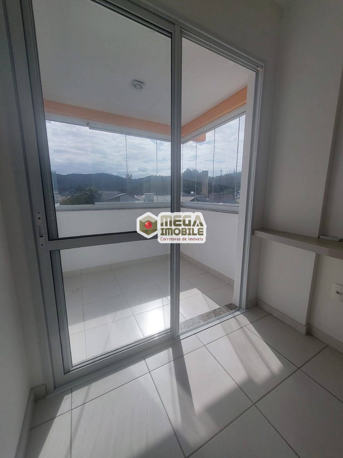 Apartamento à venda com 1 quarto, 43m² - Foto 9