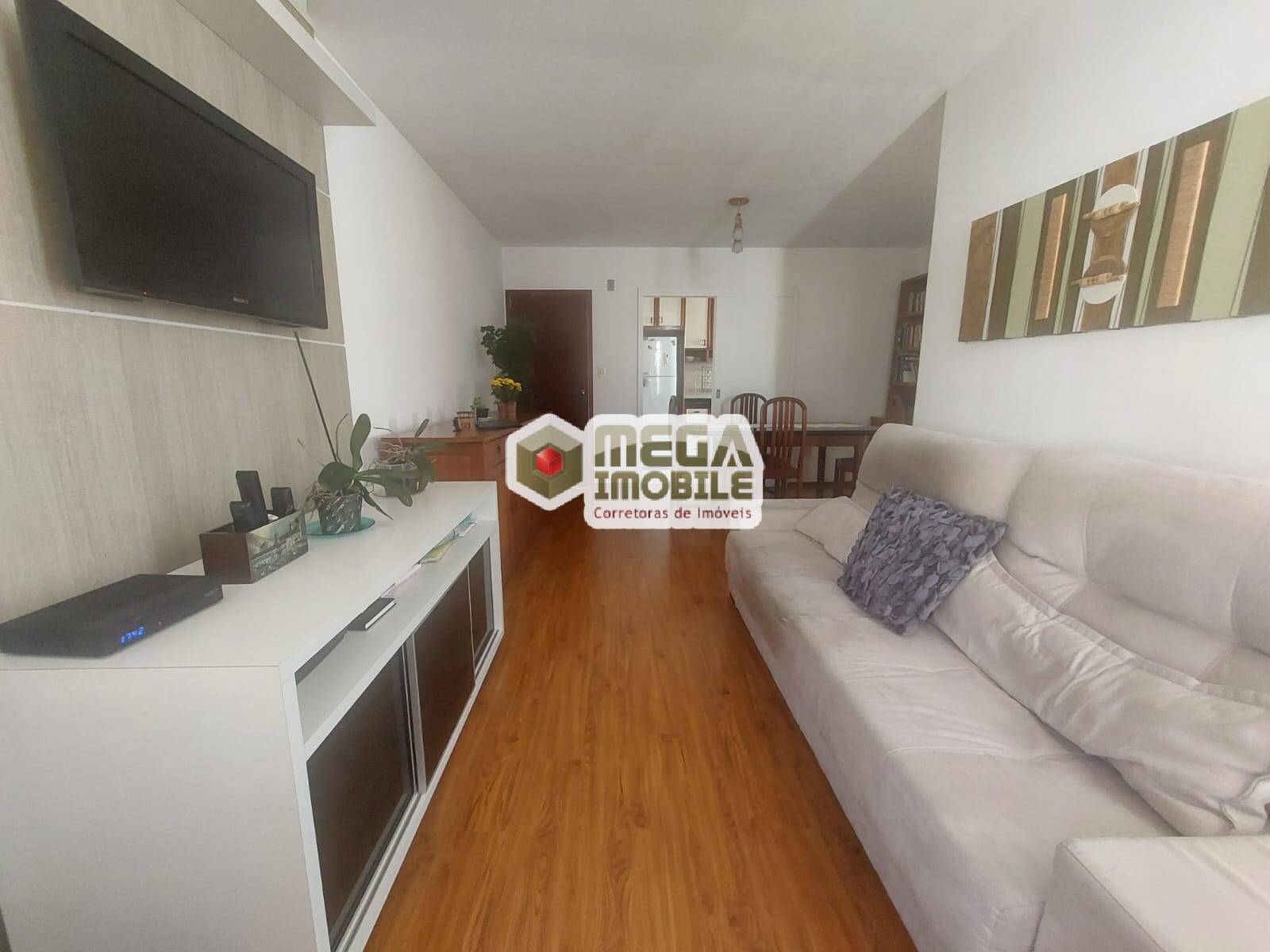 Apartamento à venda com 3 quartos, 73m² - Foto 1