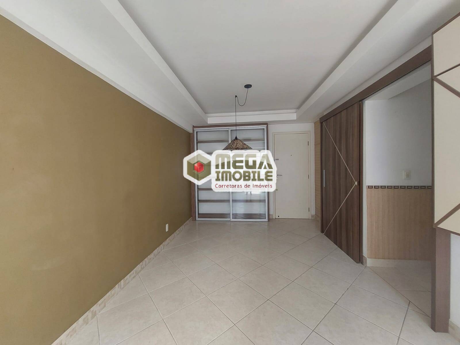 Apartamento à venda com 2 quartos, 63m² - Foto 7