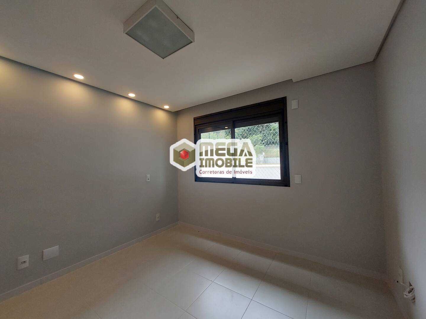 Apartamento à venda com 2 quartos, 70m² - Foto 43