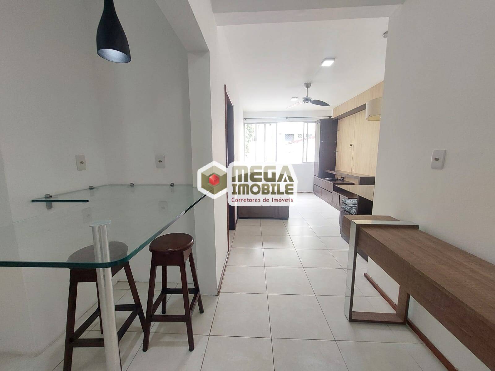 Apartamento para alugar com 1 quarto, 48m² - Foto 8