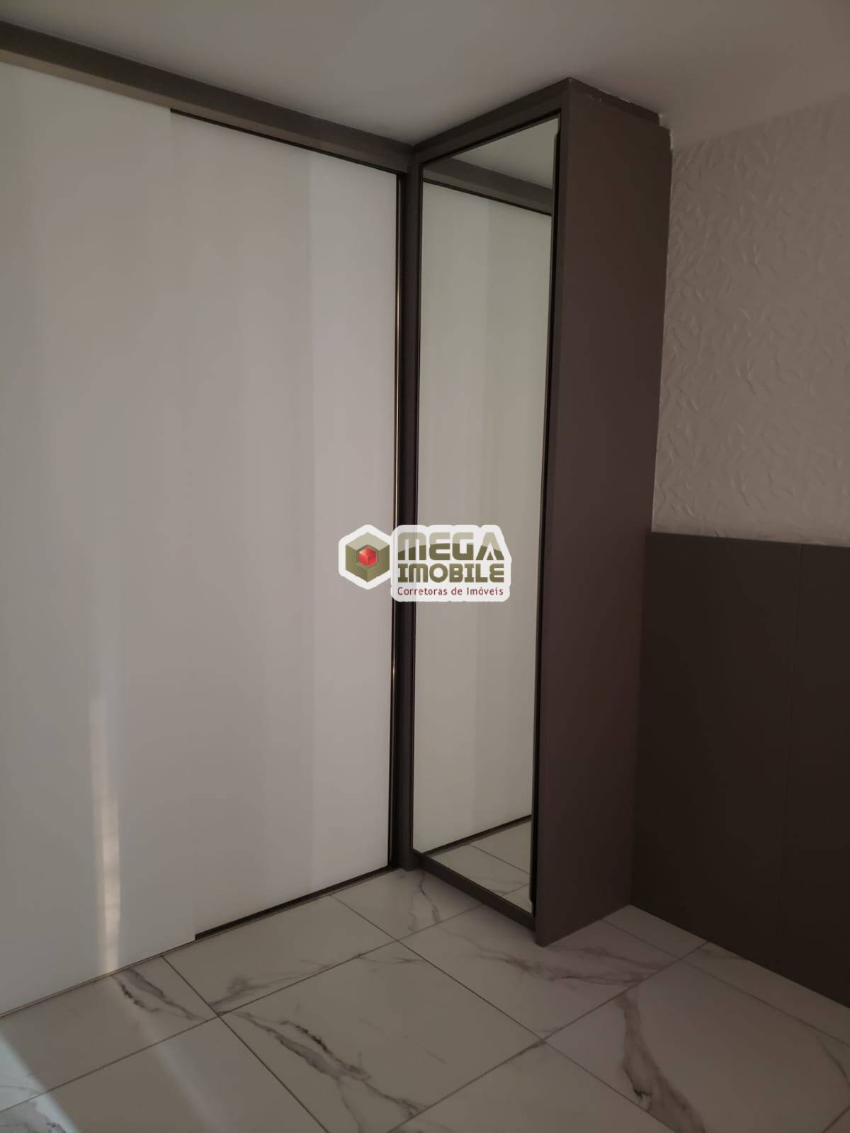 Apartamento à venda com 2 quartos, 62m² - Foto 6