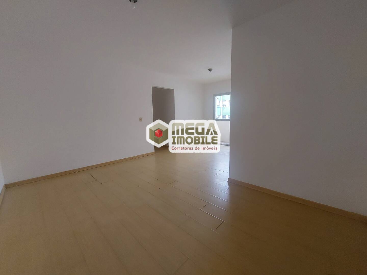 Apartamento à venda com 3 quartos, 86m² - Foto 1