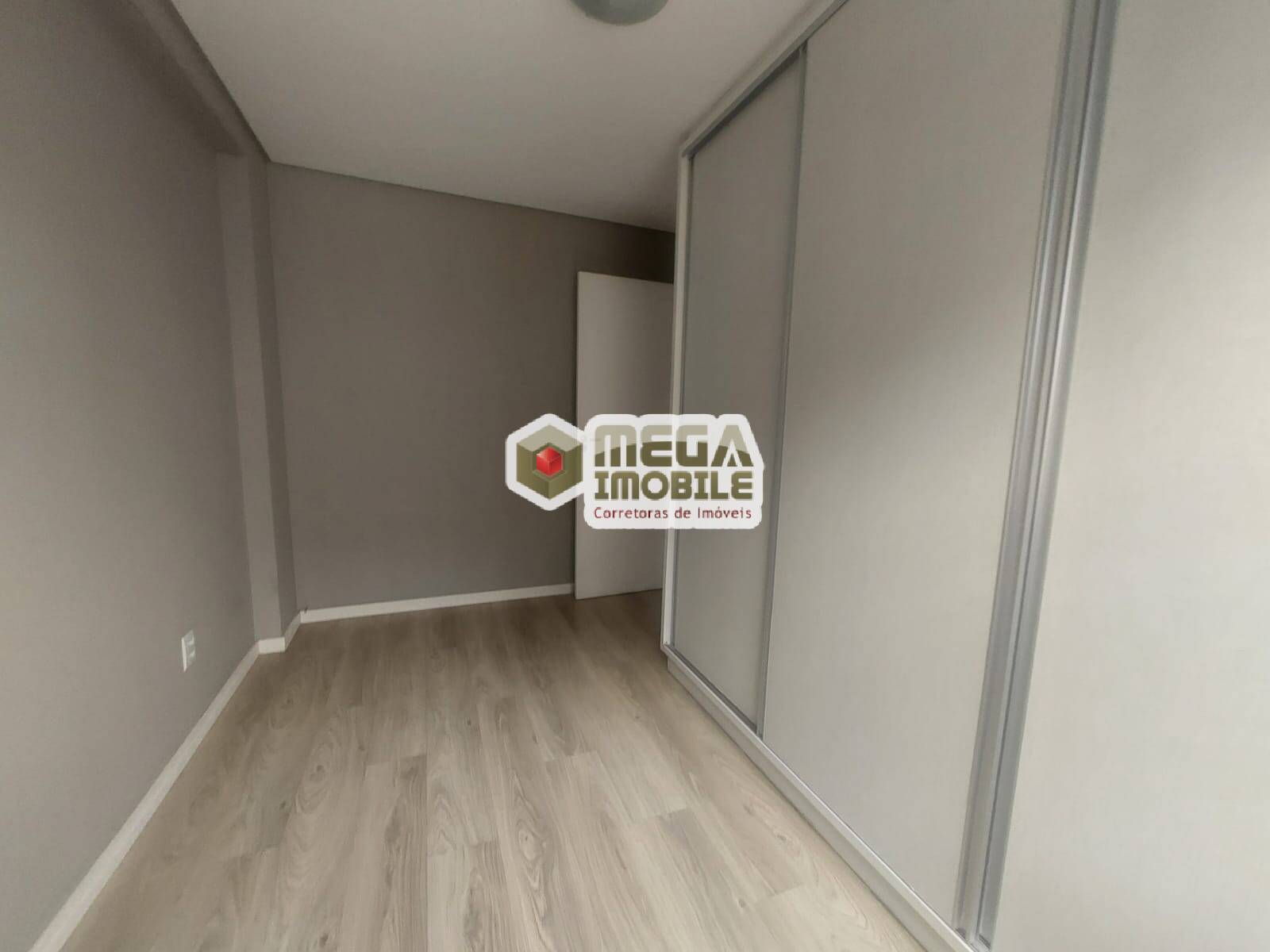 Apartamento à venda com 3 quartos, 85m² - Foto 34