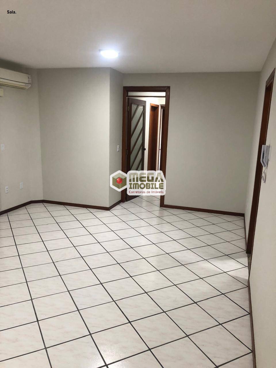 Apartamento à venda com 3 quartos, 75m² - Foto 7