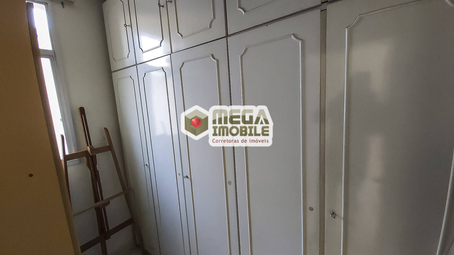 Apartamento à venda com 3 quartos, 150m² - Foto 18