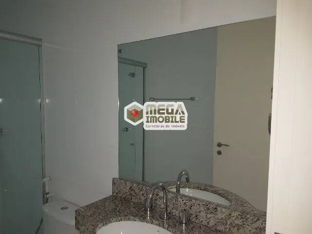 Apartamento à venda com 2 quartos, 66m² - Foto 11