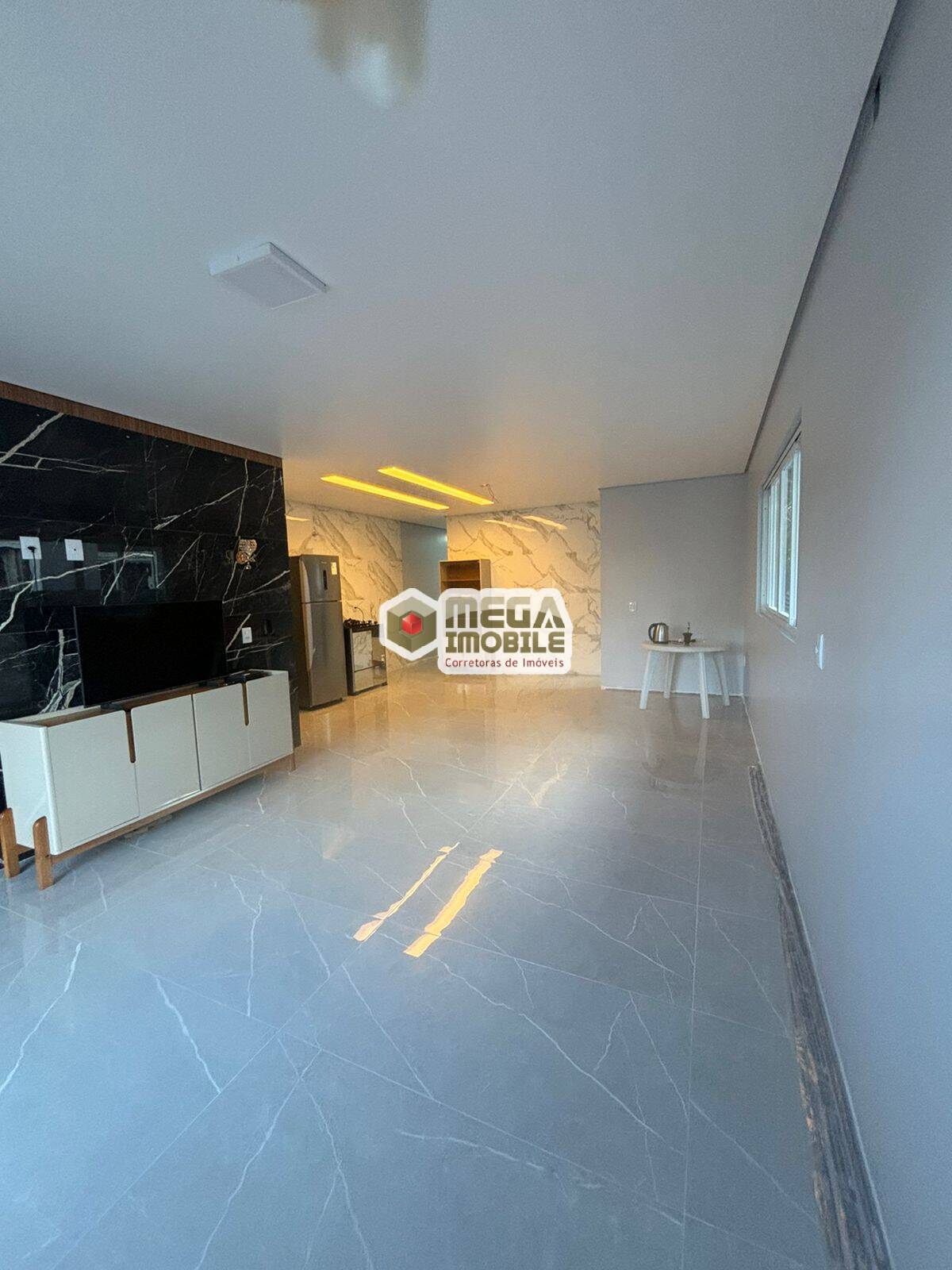 Casa à venda com 3 quartos, 120m² - Foto 9