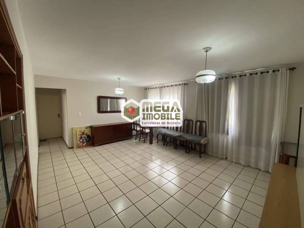 Apartamento à venda com 3 quartos, 122m² - Foto 4