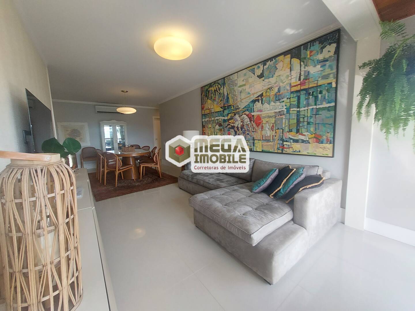 Apartamento à venda com 3 quartos, 112m² - Foto 2