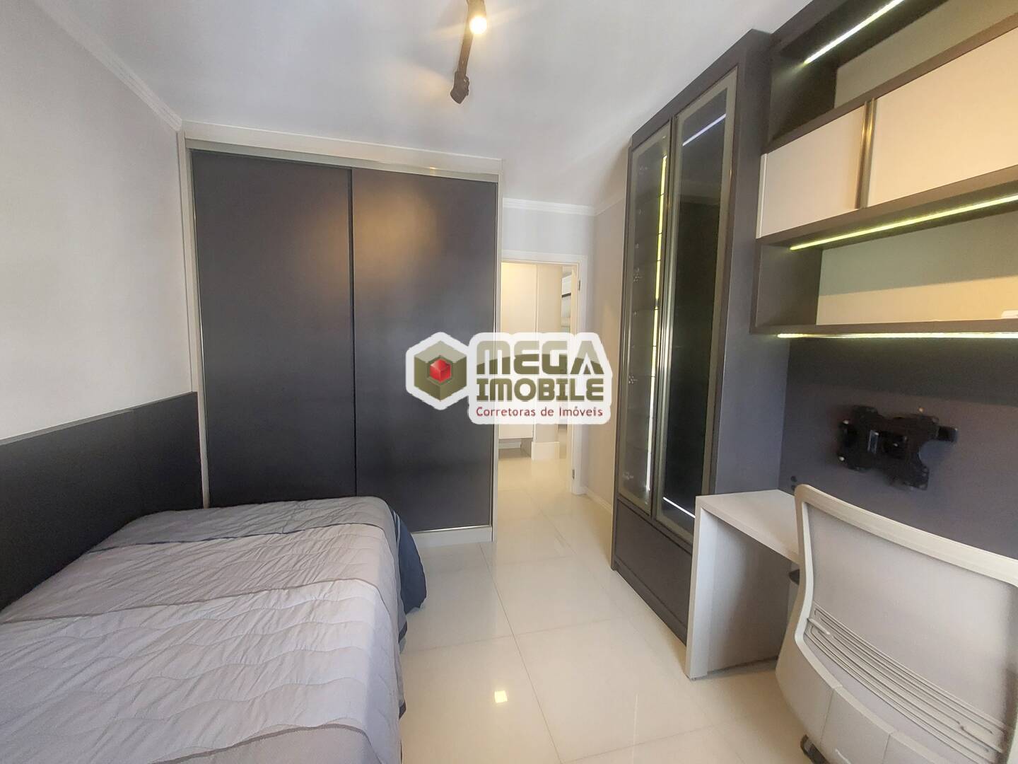 Apartamento à venda com 3 quartos, 112m² - Foto 21