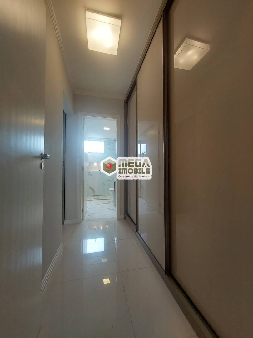 Apartamento à venda com 3 quartos, 112m² - Foto 19