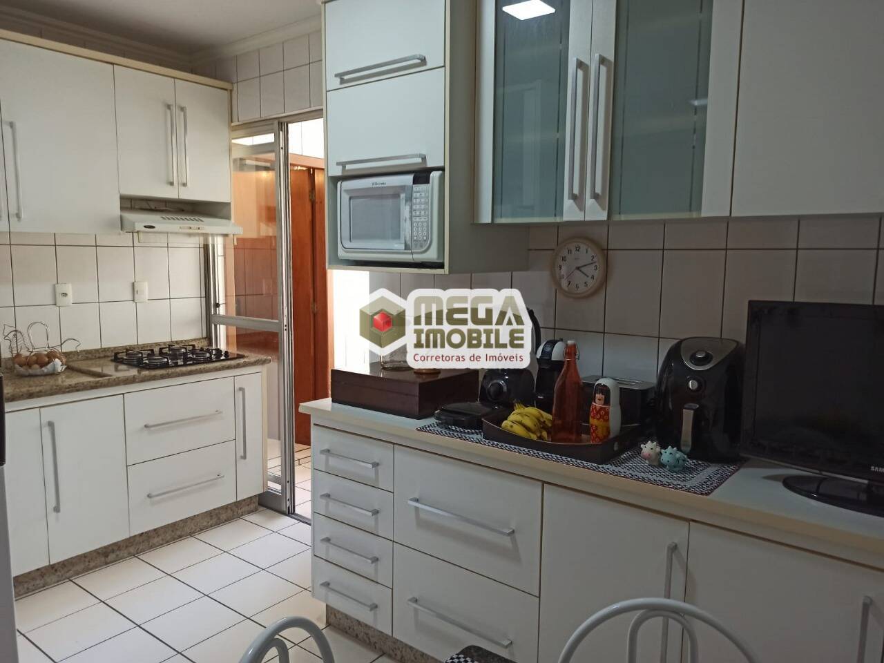 Apartamento à venda com 3 quartos, 92m² - Foto 28