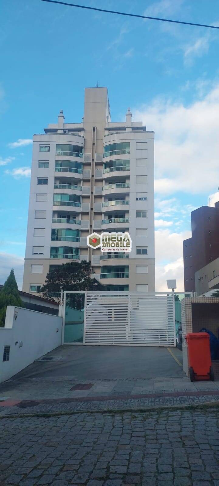 Apartamento à venda com 2 quartos, 67m² - Foto 22