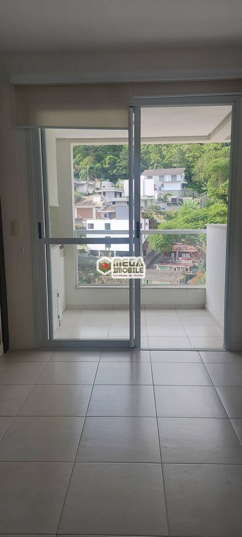 Apartamento à venda com 2 quartos, 68m² - Foto 28