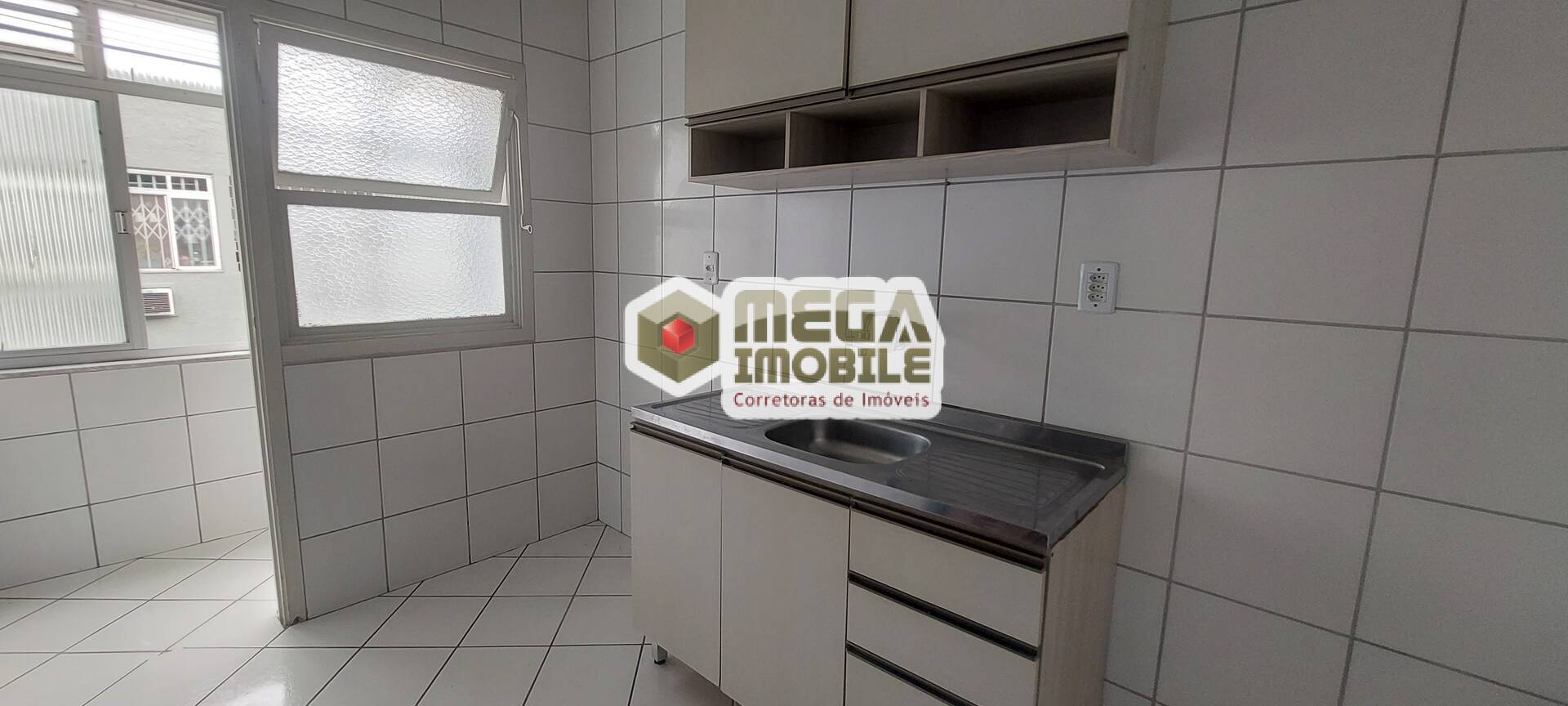 Apartamento à venda com 2 quartos, 58m² - Foto 1