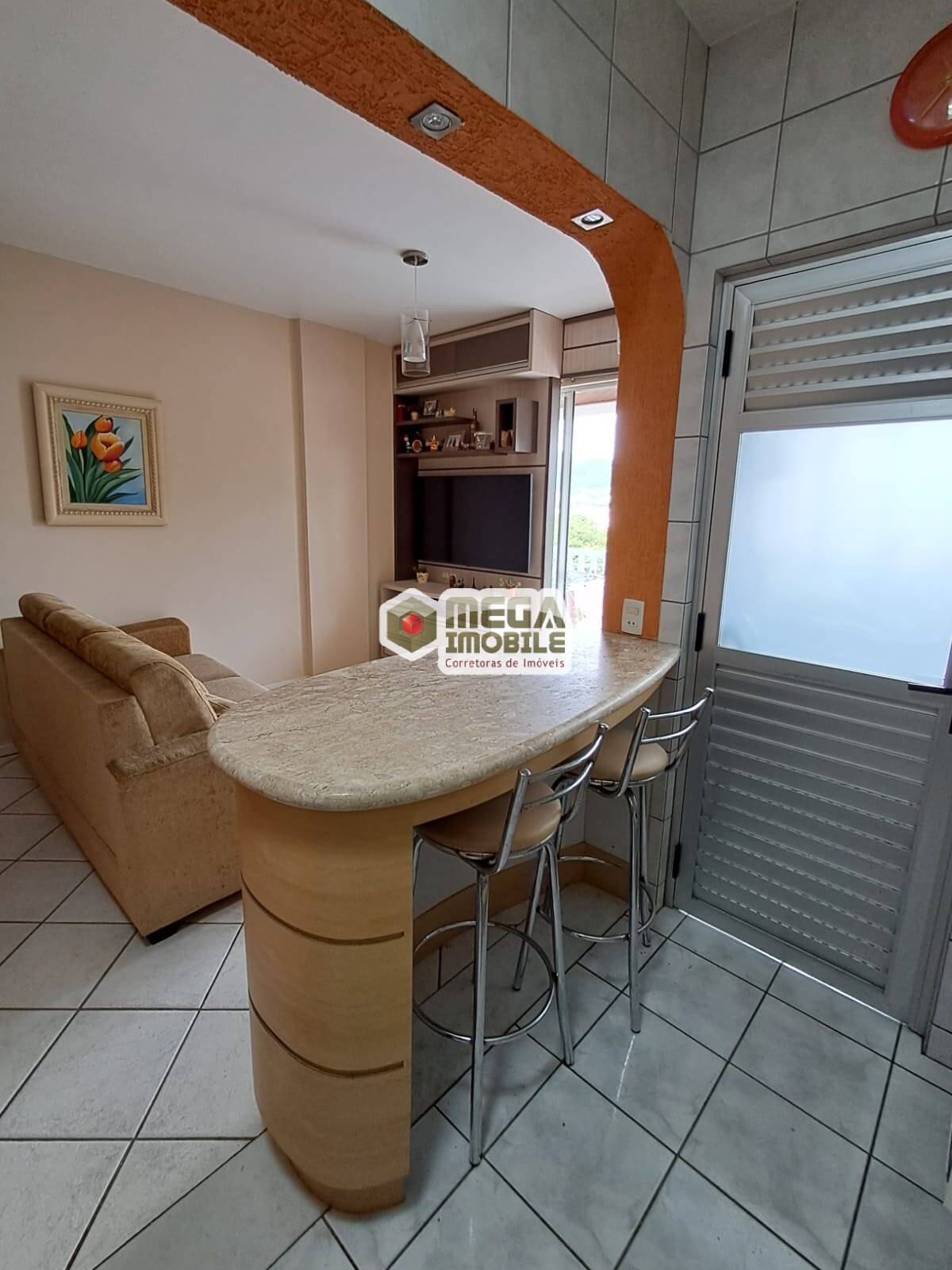 Apartamento à venda com 2 quartos, 65m² - Foto 4