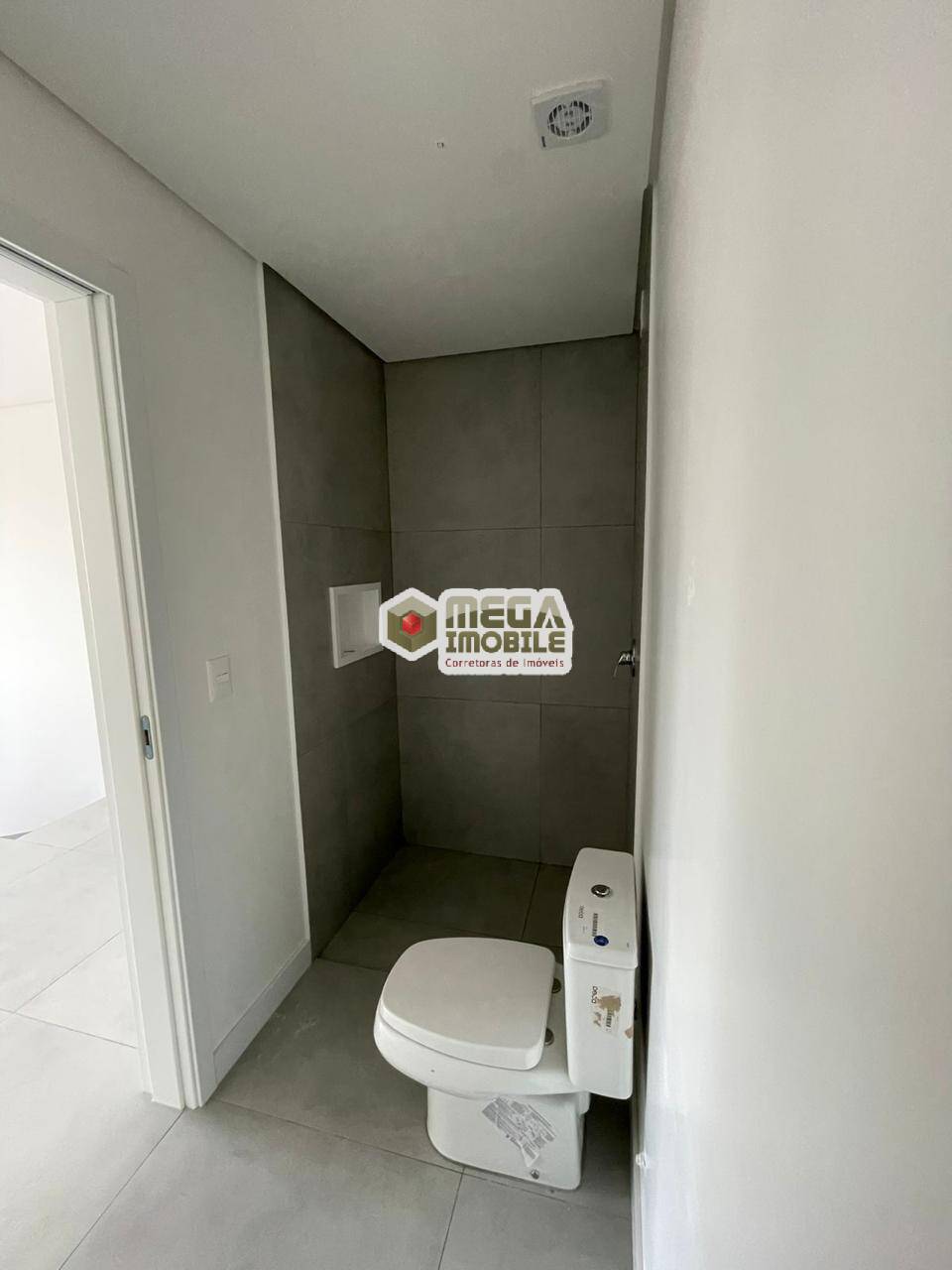 Apartamento à venda com 1 quarto, 43m² - Foto 4