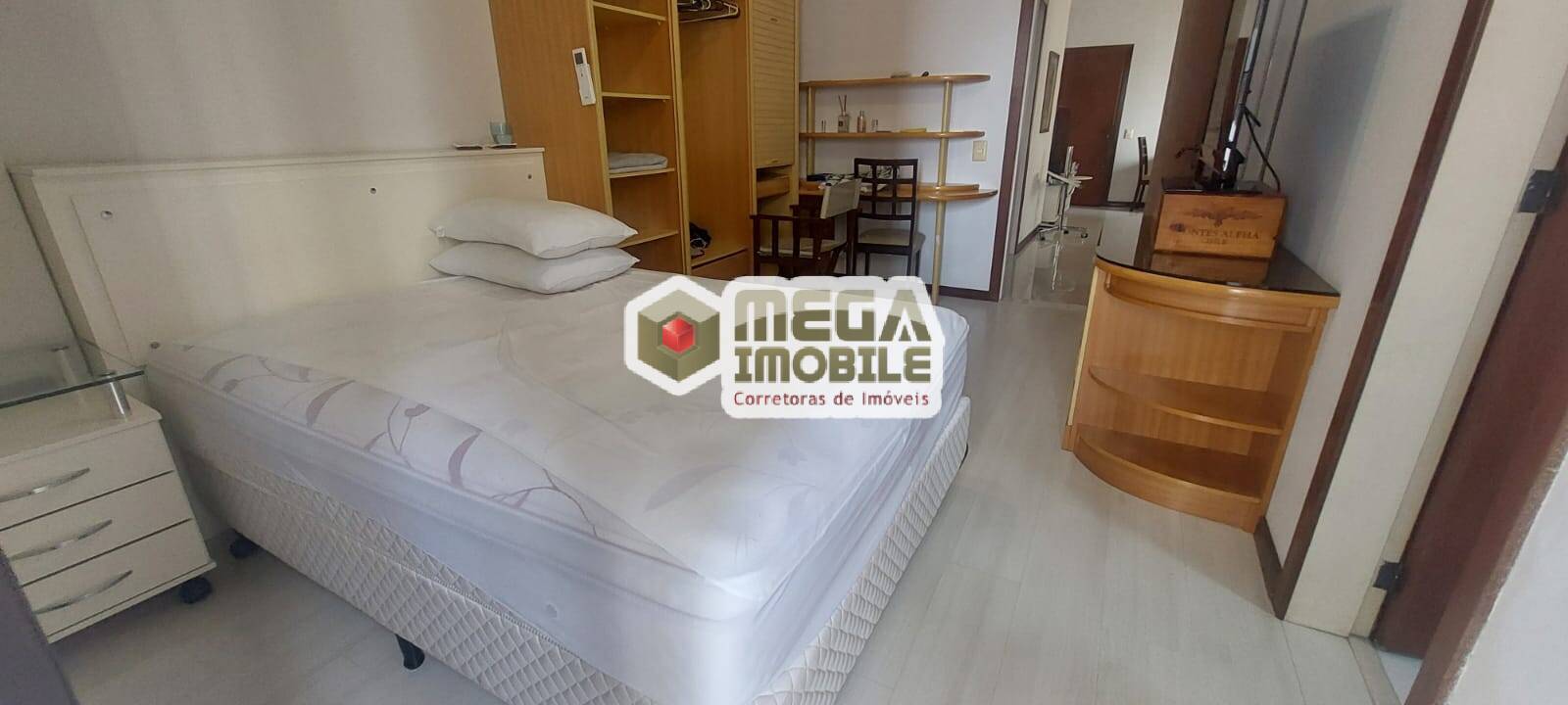 Apartamento à venda com 2 quartos, 77m² - Foto 8