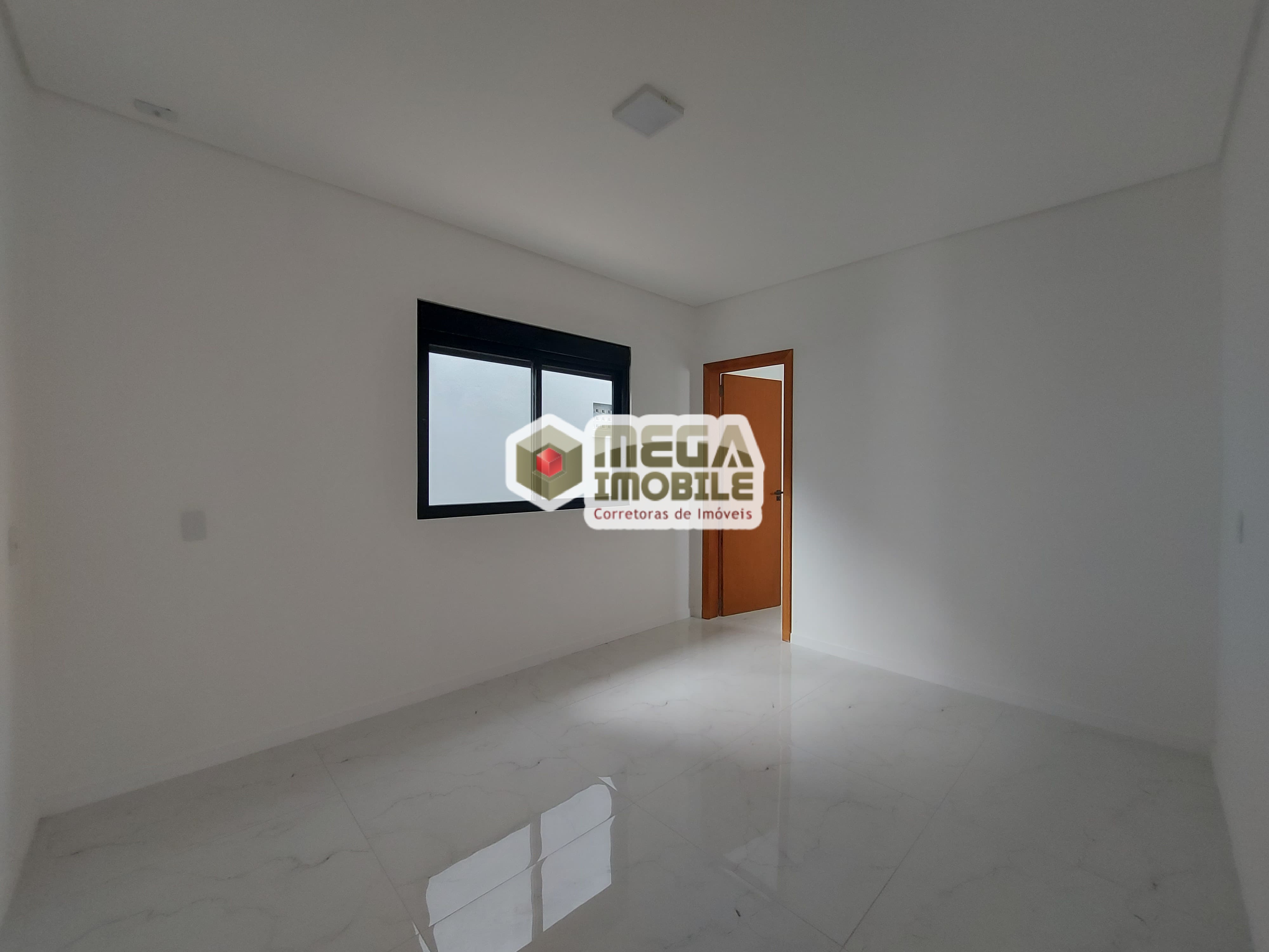 Casa à venda com 3 quartos, 90m² - Foto 10