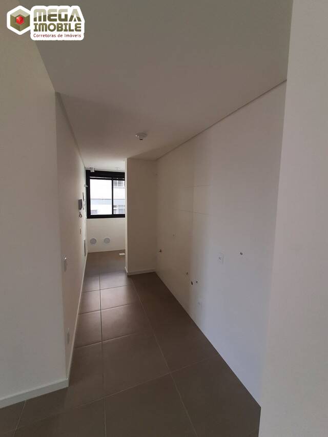 Apartamento à venda com 2 quartos, 65m² - Foto 6