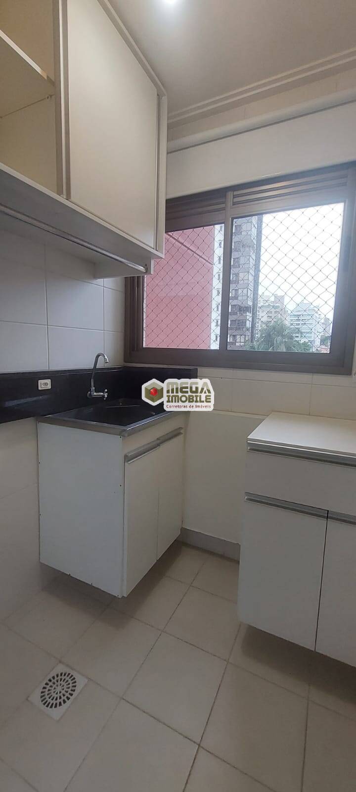 Apartamento à venda com 2 quartos, 71m² - Foto 8