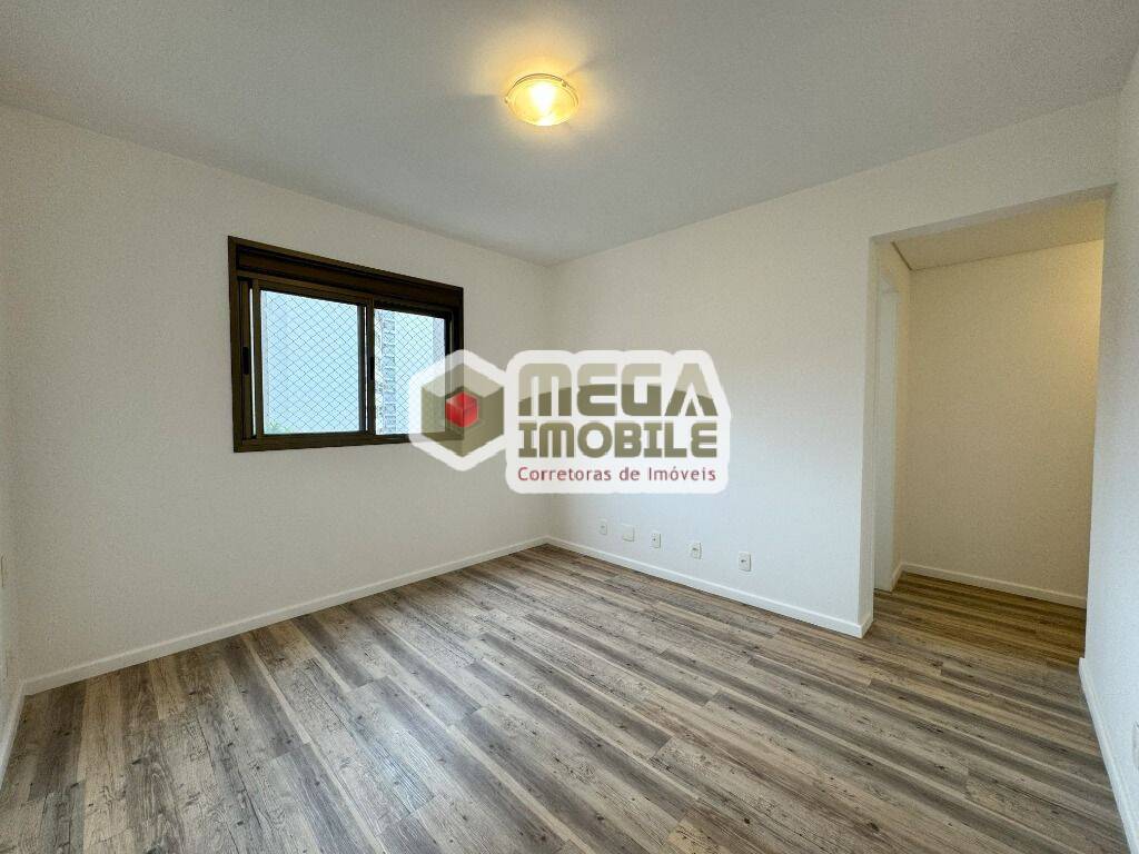 Apartamento à venda com 3 quartos, 93m² - Foto 12